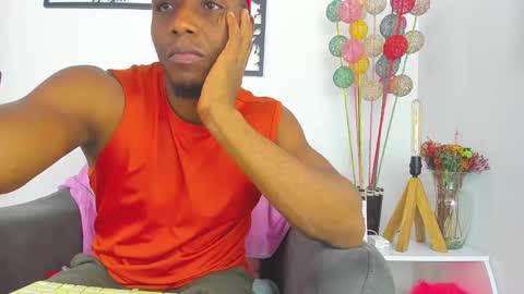 Snapshot of bigcock_latin01 chatting on February 20, 2025, 3:23 am sexy muscle online show from February 20, 2025, 3:23 am