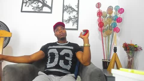 Snapshot of bigcock_latin01 chatting on March 11, 2025, 2:32 am sexy muscle online show from March 11, 2025, 2:32 am