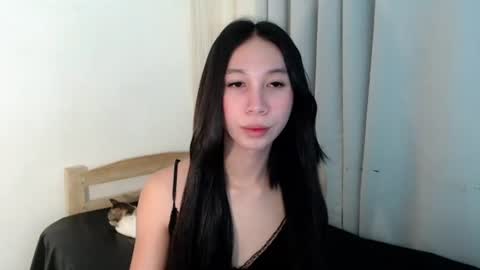 Snapshot of bigcock_luna chatting on June 17, 2026, 1:34 pm Joyce online show from June 17, 2026, 1:34 pm