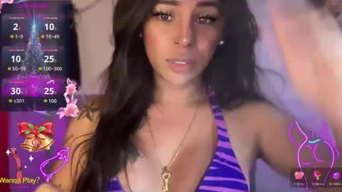 queen amanda online show from December 9, 2024, 12:30 pm