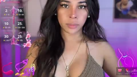 queen amanda online show from January 22, 2025, 5:26 am