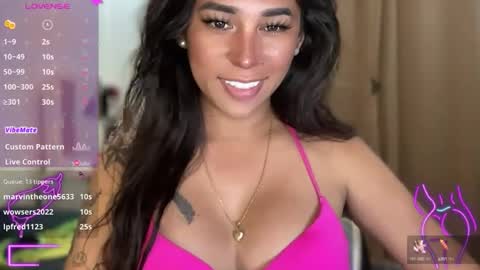 queen amanda online show from October 26, 2025, 7:03 am