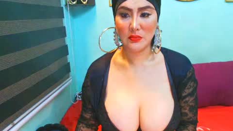 Snapshot of bigcocknloadstits chatting on July 2, 2026, 3:18 pm Flirty Sofia online show from July 2, 2026, 3:18 pm