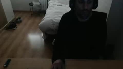 bigcok35spain online show from December 7, 2024, 2:57 pm