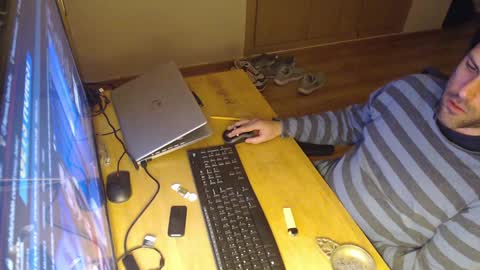 bigcok35spain online show from February 1, 2025, 9:29 pm