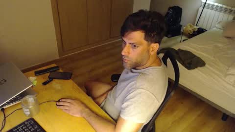 bigcok35spain online show from September 25, 2025, 7:28 pm