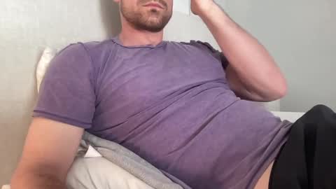 bigcollegecock69690 online show from February 25, 2025, 5:47 pm