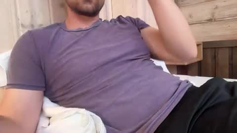 bigcollegecock69690 online show from February 19, 2026, 8:27 pm