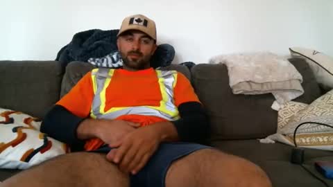 Snapshot of bigcumcanada chatting on May 6, 2026, 10:15 pm bg online show from May 6, 2026, 10:15 pm