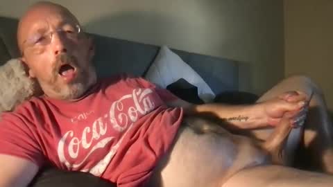 bigdaddydelight online show from September 18, 2025, 6:32 pm