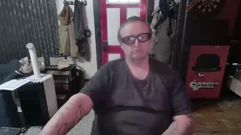Darryl online show from May 18, 2026, 3:40 pm