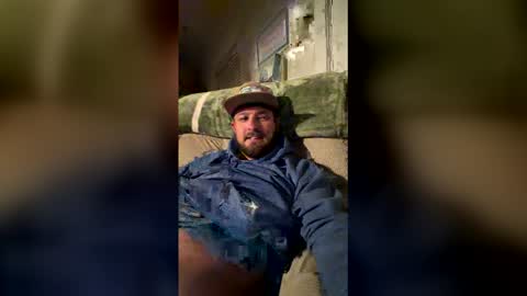 bigdickdaddy_69_101 online show from March 17, 2026, 8:17 am