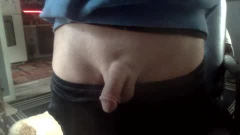 bigdickdawg90 online show from April 28, 2026, 4:01 pm