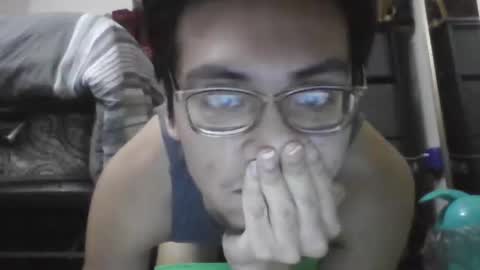 JOJO online show from December 1, 2025, 4:39 am