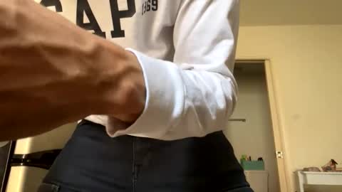 bigdickpapishampoo online show from November 18, 2025, 4:22 pm