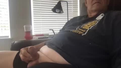 Snapshot of bigdog62_1 chatting on October 30, 2025, 9:37 pm Bigdog62 online show from October 30, 2025, 9:37 pm