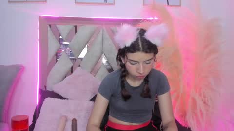 Lucy and Fred online show from March 6, 2025, 1:27 am