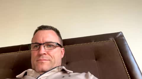 Snapshot of bigger22332233 chatting on February 6, 2026, 8:45 pm bigger22332233 online show from February 6, 2026, 8:45 pm