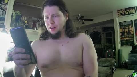 biggerisbetter21 online show from January 7, 2025, 1:35 pm