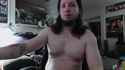 biggerisbetter21 online show from October 19, 2025, 9:48 pm