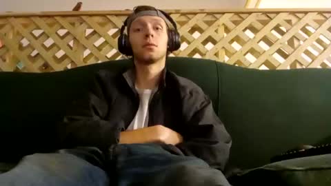 biggestboiiii online show from January 29, 2025, 3:33 am