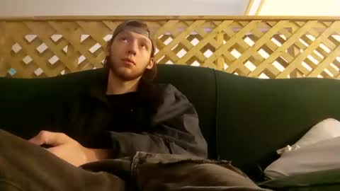 biggestboiiii online show from September 9, 2025, 10:42 pm