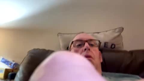 biggloves4bighands online show from November 9, 2025, 11:58 pm