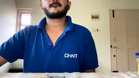 bighandsomesatisfy online show from January 17, 2025, 12:10 pm