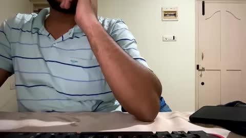 bighandsomesatisfy online show from January 26, 2025, 1:25 pm