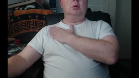 Snapshot of bighorn1981 chatting on July 26, 2026, 2:13 pm bighorn1981 online show from July 26, 2026, 2:13 pm