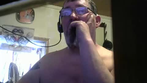 Snapshot of bigjohn41000 chatting on April 8, 2026, 10:32 pm bigjohn41000 online show from April 8, 2026, 10:32 pm