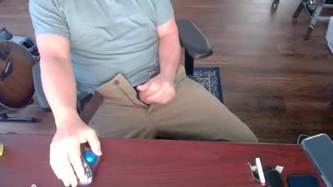 Snapshot of bigjohnsonrighthere chatting on December 20, 2024, 4:14 pm bigjohnsonrighthere online show from December 20, 2024, 4:14 pm