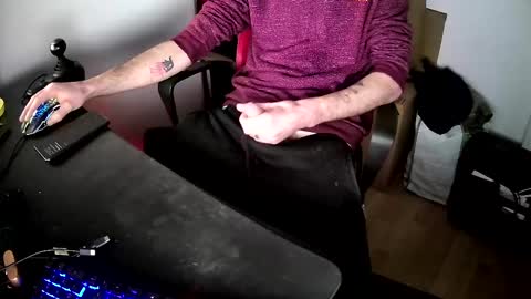 biglummel15 online show from January 17, 2025, 10:01 pm