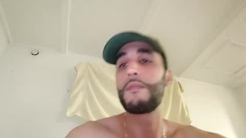 Snapshot of bigmagic25 chatting on July 8, 2026, 9:52 pm bigmagic25 online show from July 8, 2026, 9:52 pm