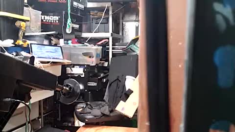 bigmanaround9 online show from December 26, 2024, 8:28 am