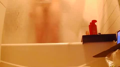 bigmanaround9 online show from April 16, 2026, 6:14 am