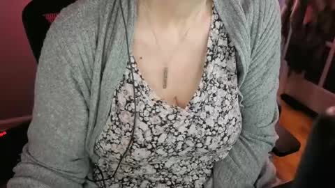Big Mari online show from May 13, 2026, 8:23 am