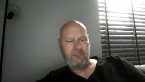 bigmike3339 online show from January 15, 2026, 10:31 am