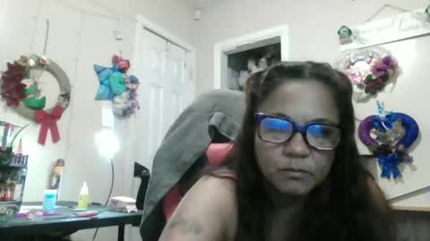 the Mini mami online show from September 14, 2025, 6:23 am