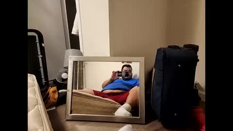 Snapshot of bigpapaver chatting on February 10, 2025, 12:39 pm bigpapaver online show from February 10, 2025, 12:39 pm