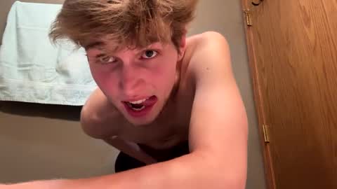 bigskinnyboyshh online show from December 20, 2024, 5:36 am