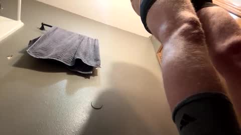 bigskinnyboyshh online show from January 7, 2026, 5:21 am