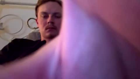 bigspoon610 online show from April 12, 2026, 3:22 am