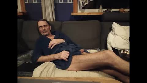 bigswe1 online show from January 27, 2025, 9:33 pm