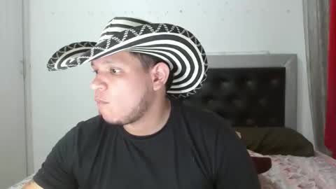 Snapshot of bigthick_blackcock chatting on February 22, 2026, 10:08 pm MANUEL online show from February 22, 2026, 10:08 pm