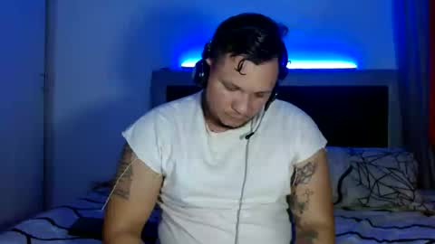 Snapshot of bigthick_blackcock chatting on June 18, 2026, 6:24 am MANUEL online show from June 18, 2026, 6:24 am