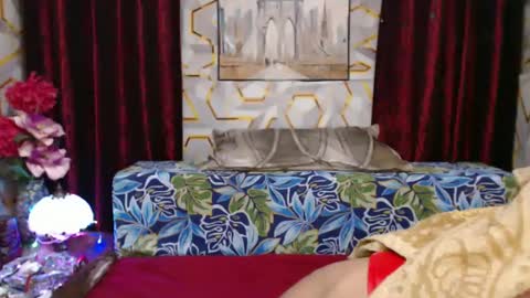 sophia online show from February 9, 2025, 8:45 pm