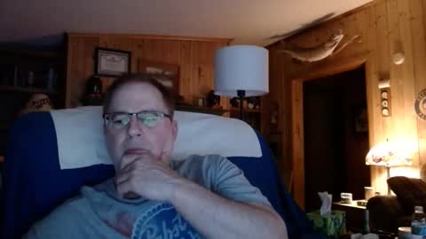 bigthicksatisfying2 online show from December 19, 2025, 7:15 am