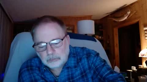 bigthicksatisfying2 online show from March 15, 2026, 6:19 am