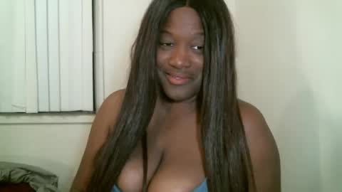 Bigtitscassie online show from December 3, 2024, 2:58 am